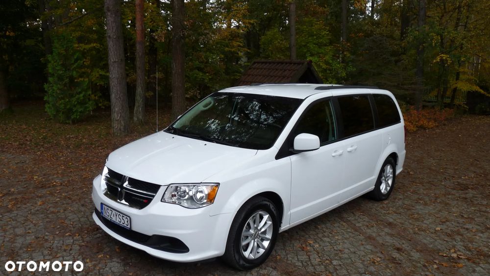 Dodge Grand Caravan - 1