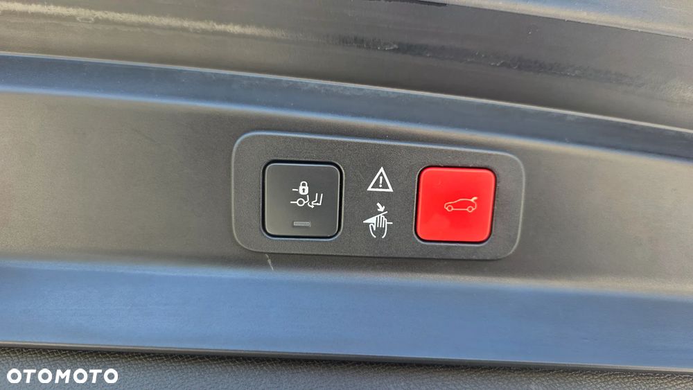 Peugeot 5008 PureTech 130 Crossway - 25