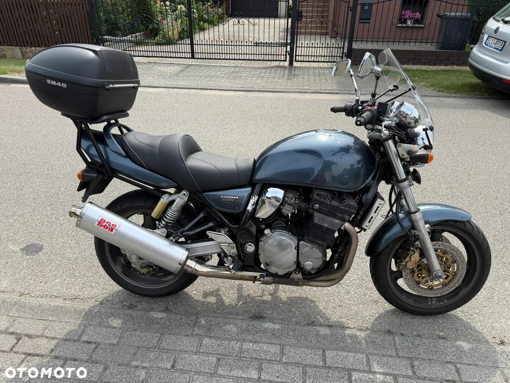 Suzuki GSX - 1