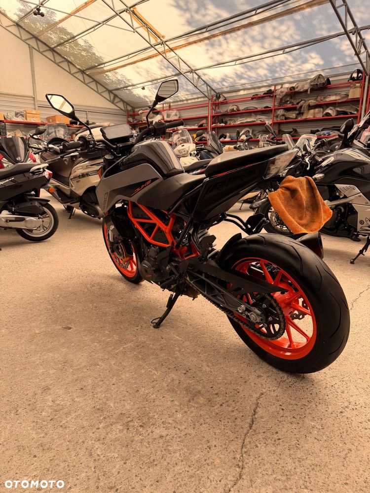 KTM Duke 390 - 6