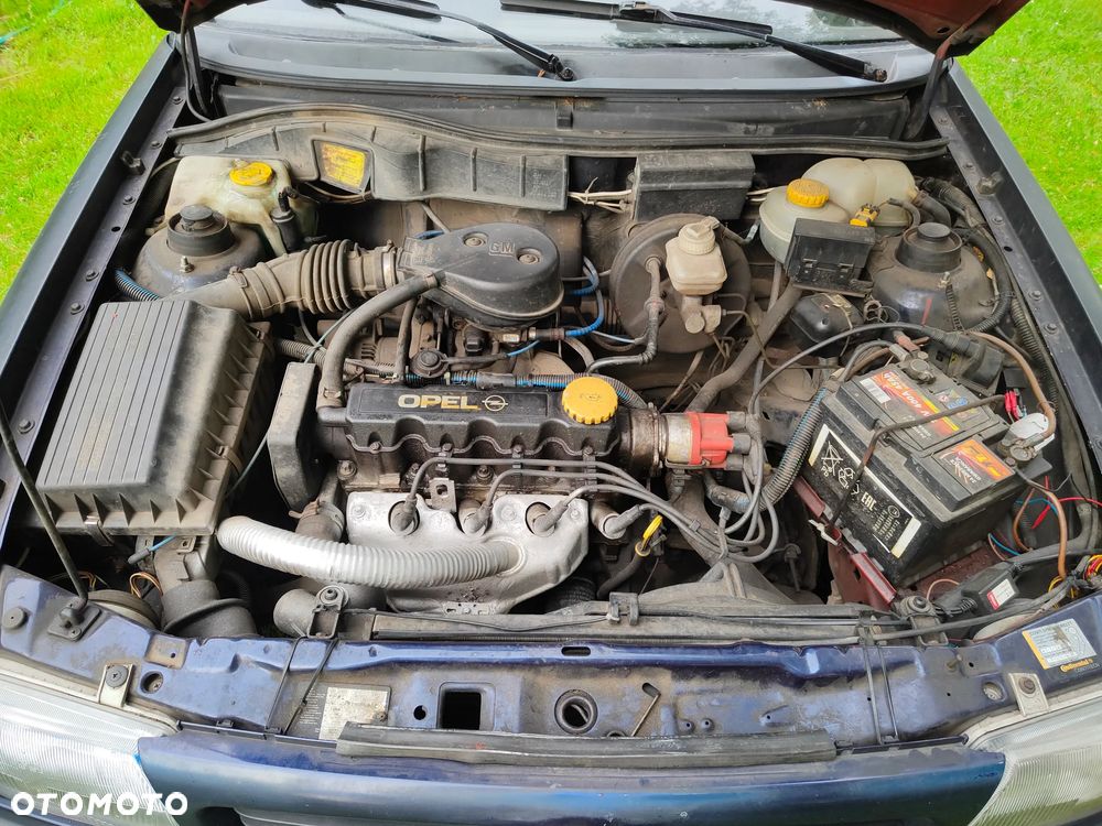 Opel Astra 1.4 Base - 5