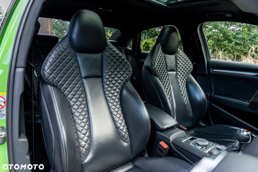Audi RS3 Limousine 2.5 TFSI Quattro S tronic - 24