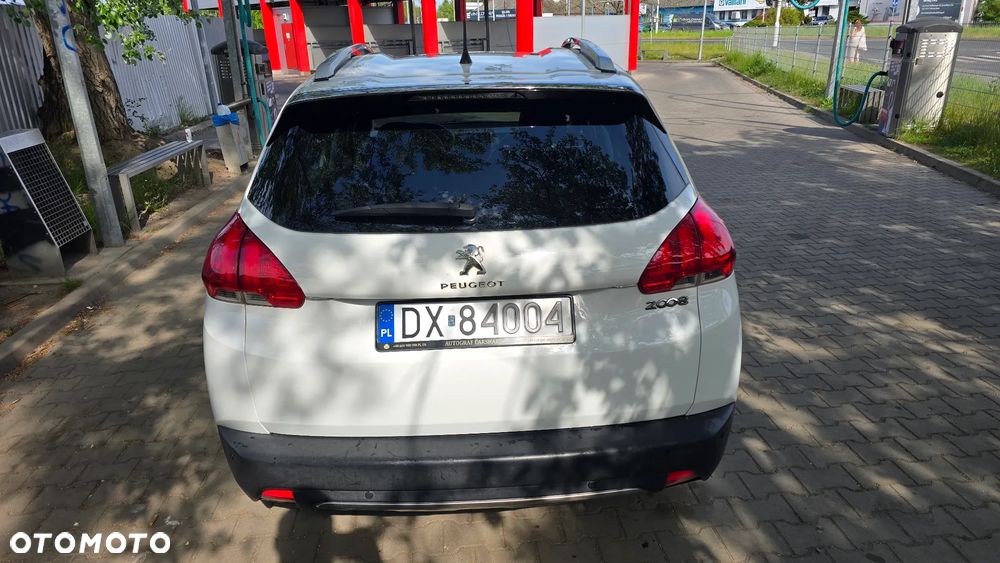 Peugeot 2008 1.2 Pure Tech Active - 8