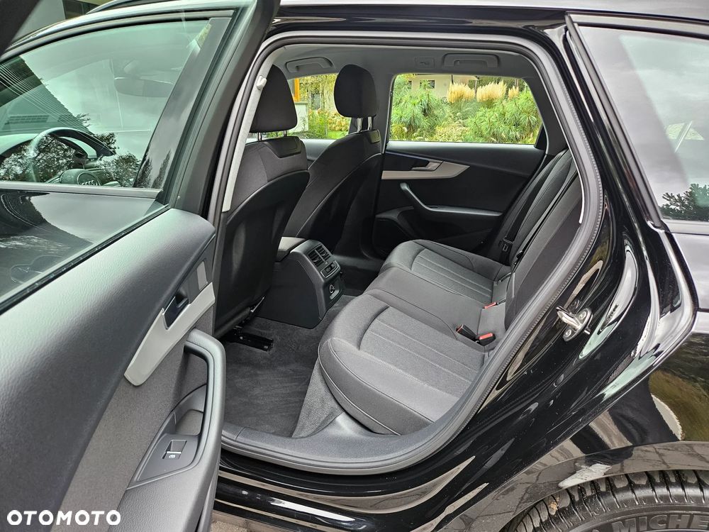 Audi A4 Avant - 23