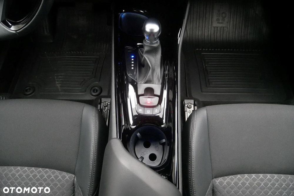 Toyota C-HR - 11