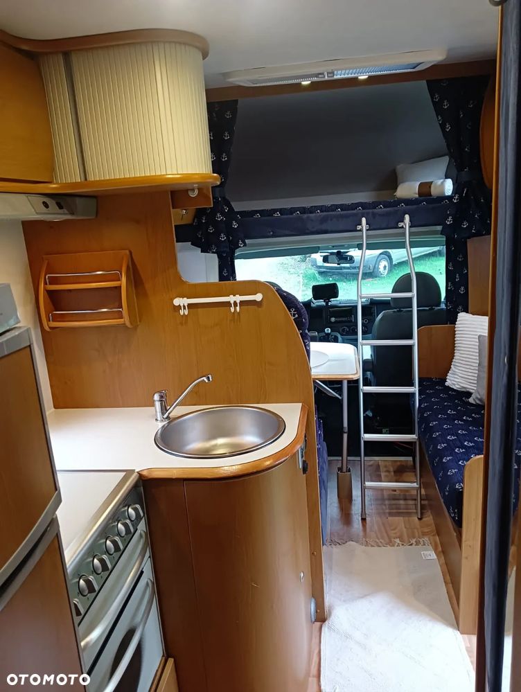 Ford Transit - 9
