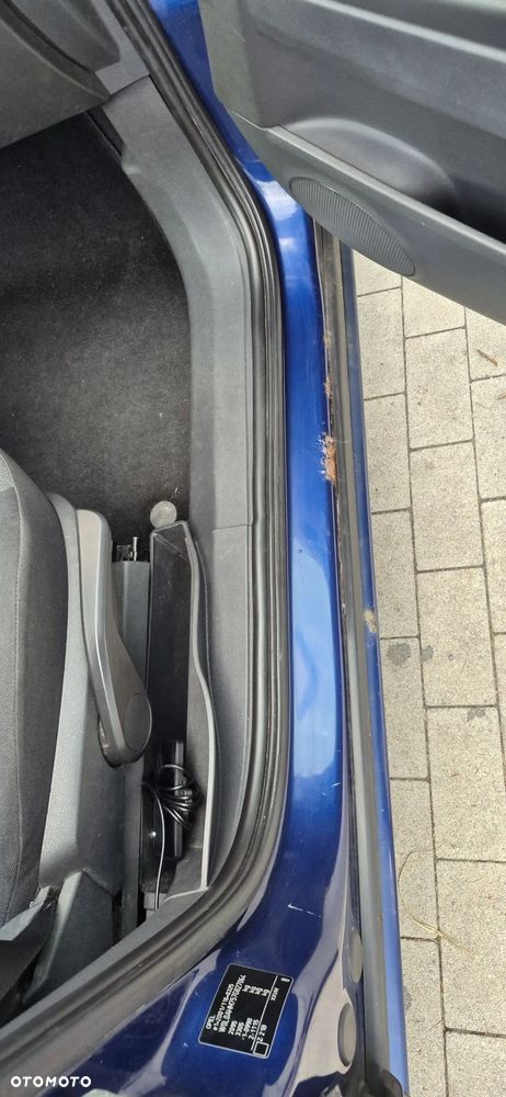 Opel Zafira 1.8 Enjoy - 25