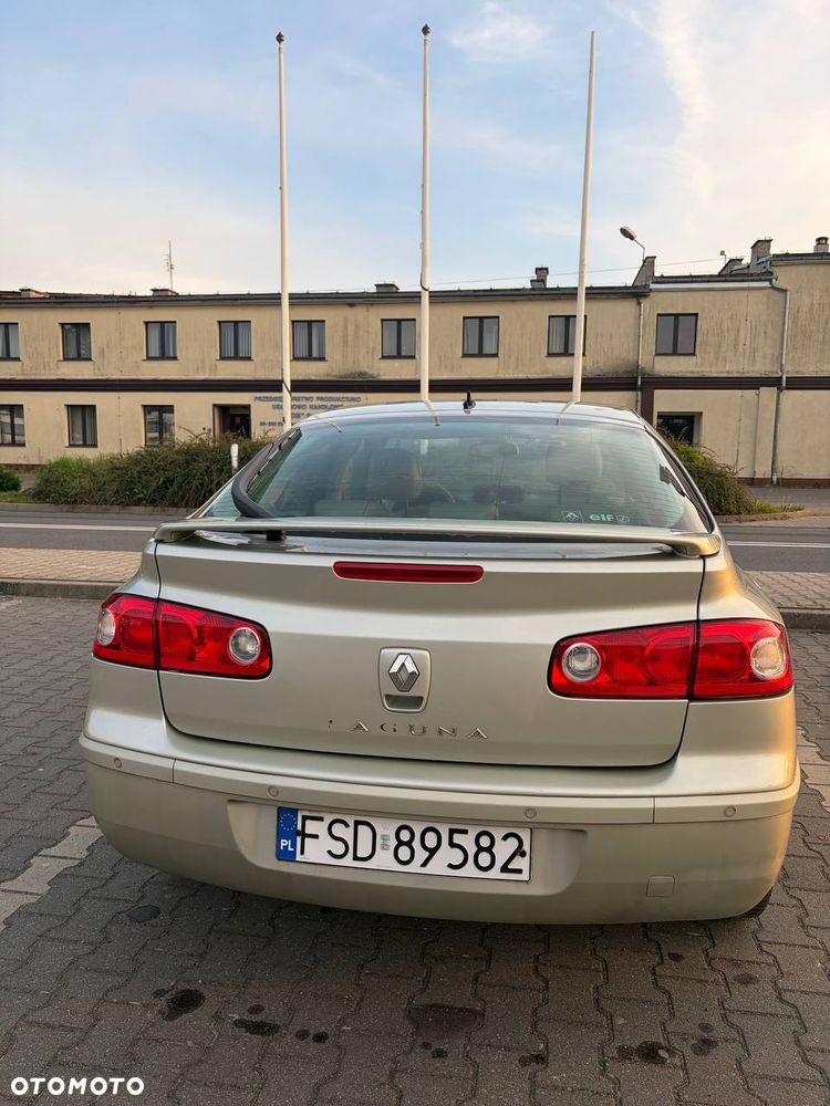 Renault Laguna 2.0T Luxe Privilege - 7