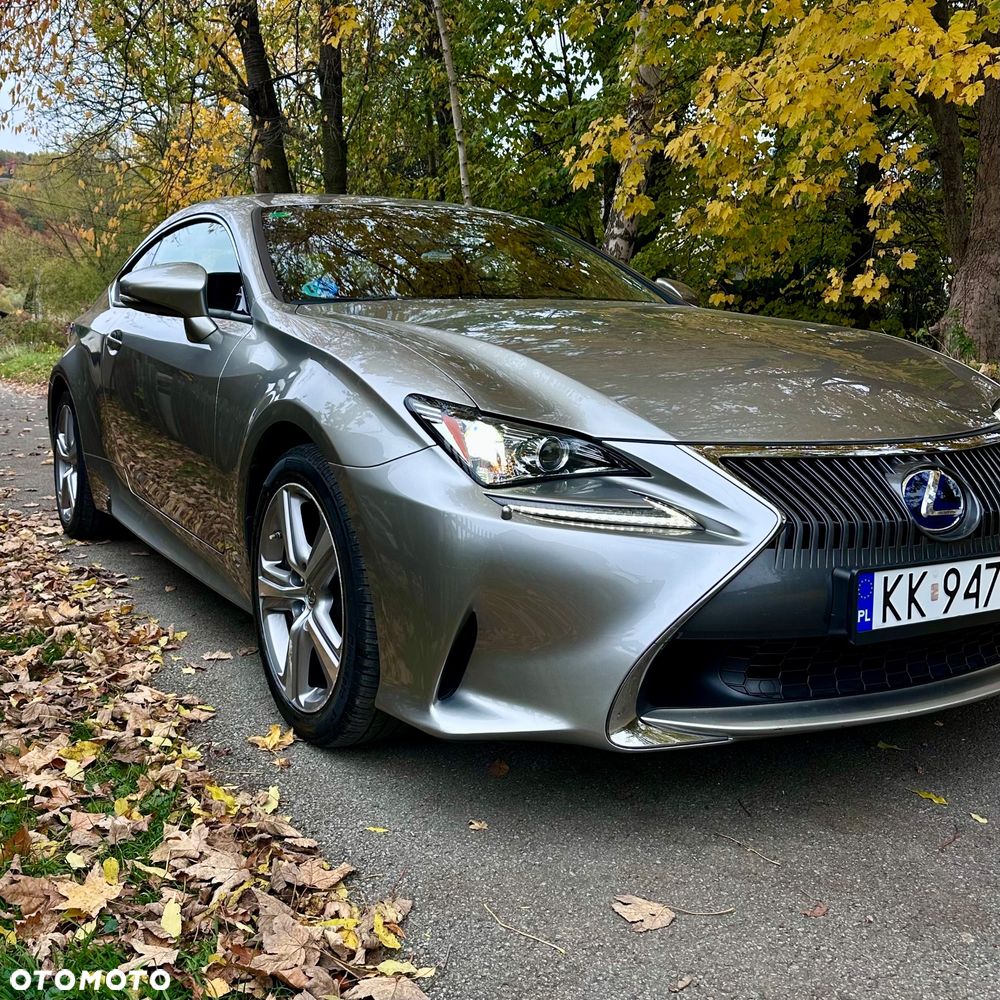 Lexus RC 300h - 1