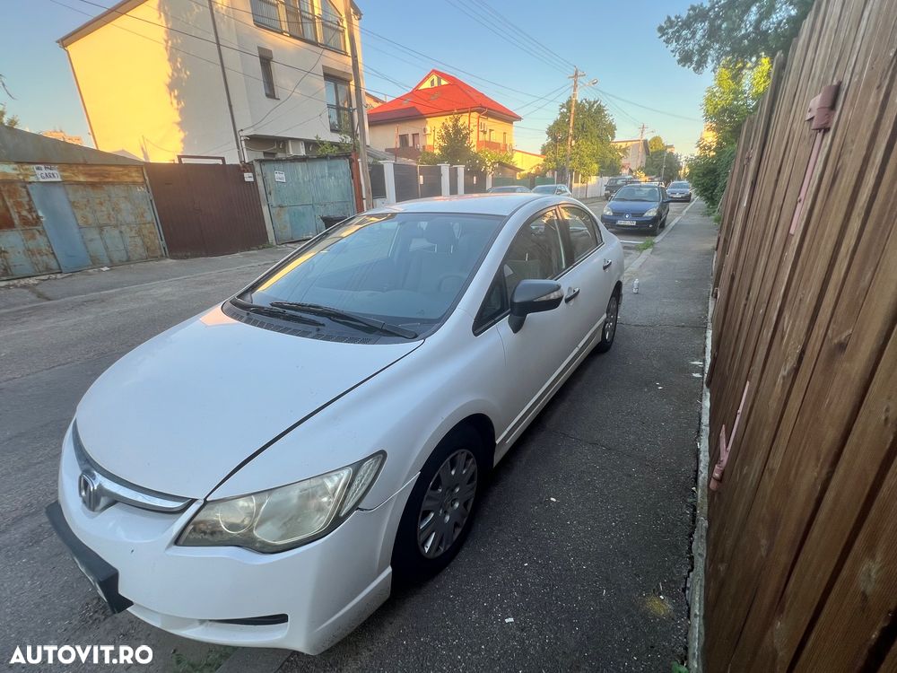 Honda Civic 1.8 S - 4