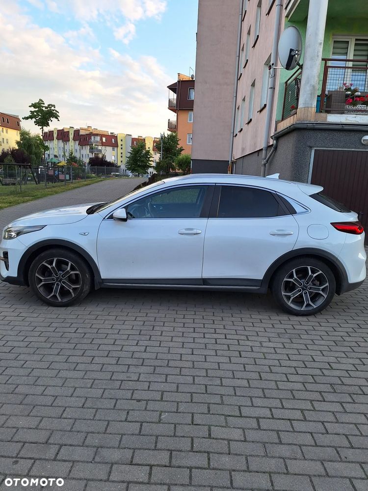 Kia XCeed 1.5 T-GDI M - 6