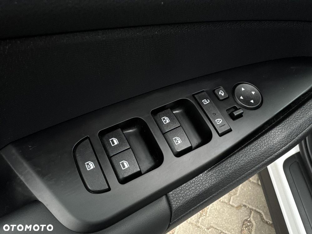 Kia Sportage 1.6 T-GDI MHEV L 2WD DCT - 11