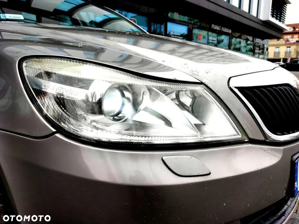 Skoda Octavia 2.0 TDI Ambiente - 26