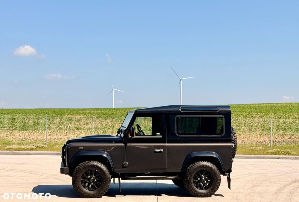 Land Rover Defender 2.2 TD4 E - 2