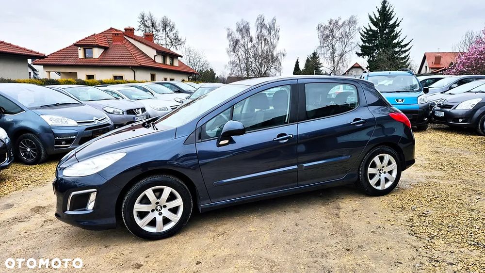 Peugeot 308 1.6 Premium Plus - 24