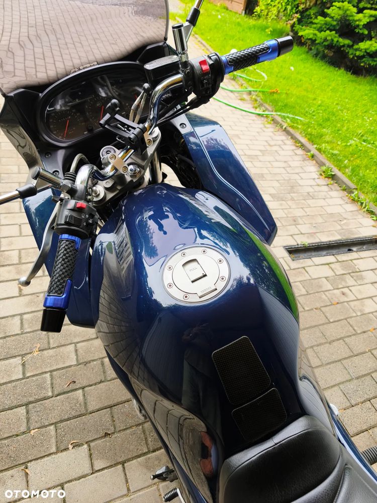 Yamaha XJ - 9