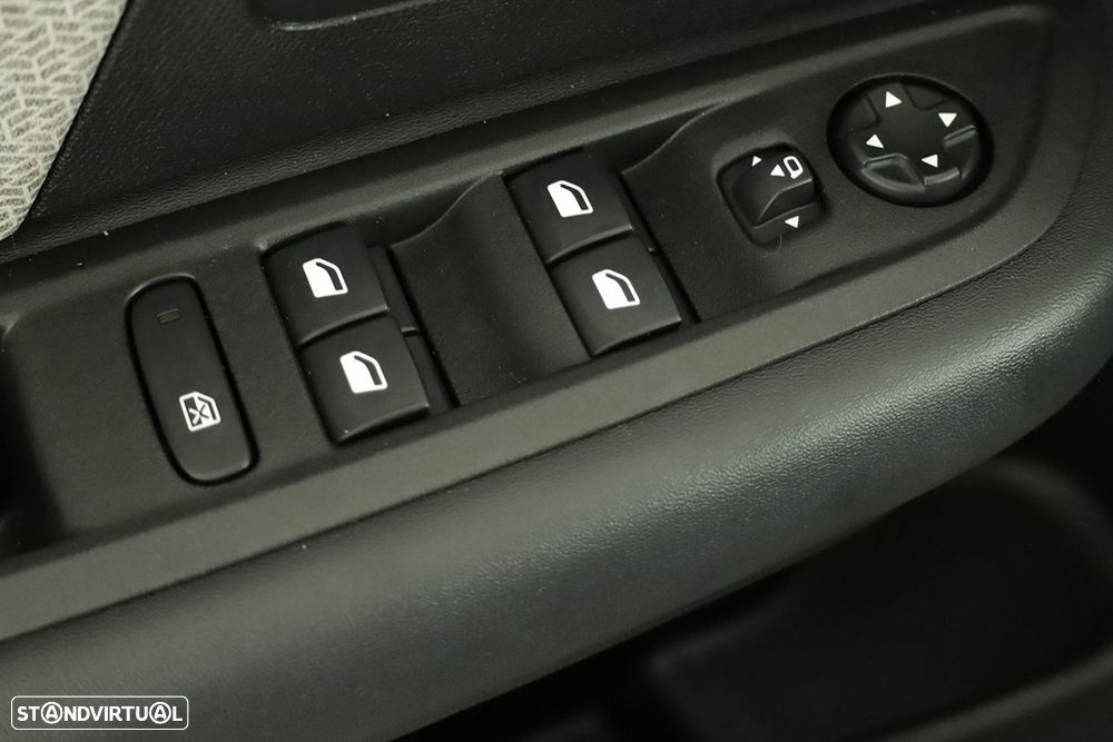Citroën C4 1.2 PureTech Plus EAT8 - 20