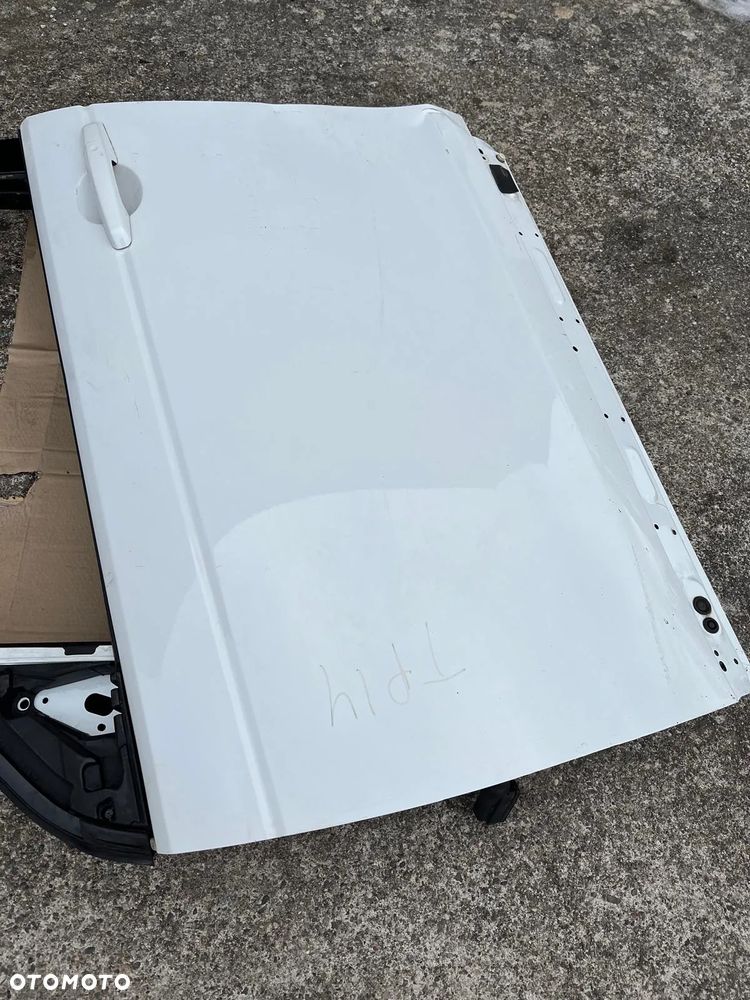 Drzwi przednie przód lewe Fuji White Land Rover Discovery Sport L550 - 7