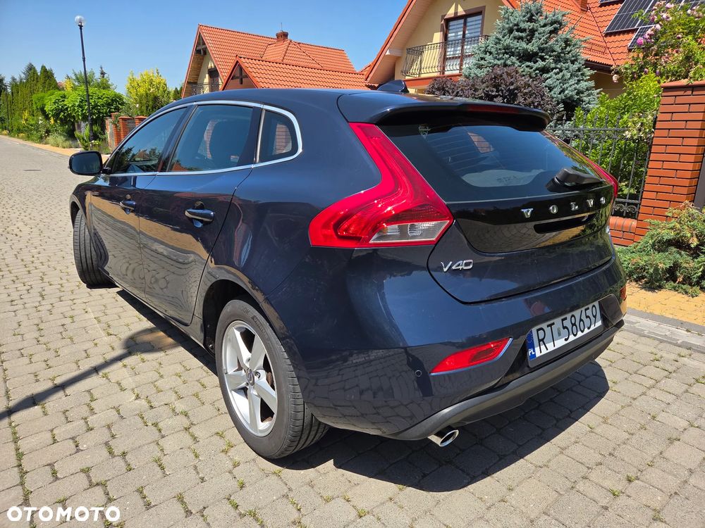 Volvo V40 D4 Drive-E Momentum - 6