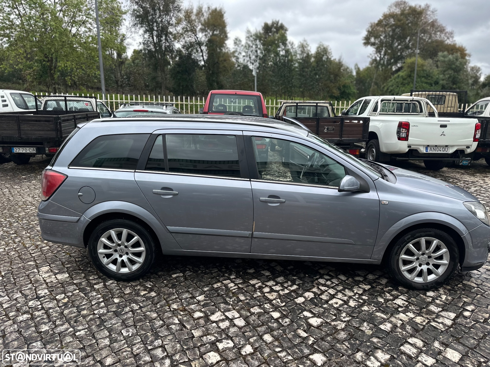 Opel Astra Sports Tourer - 2