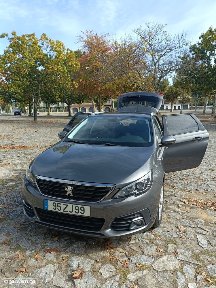 Peugeot 308 SW - 12