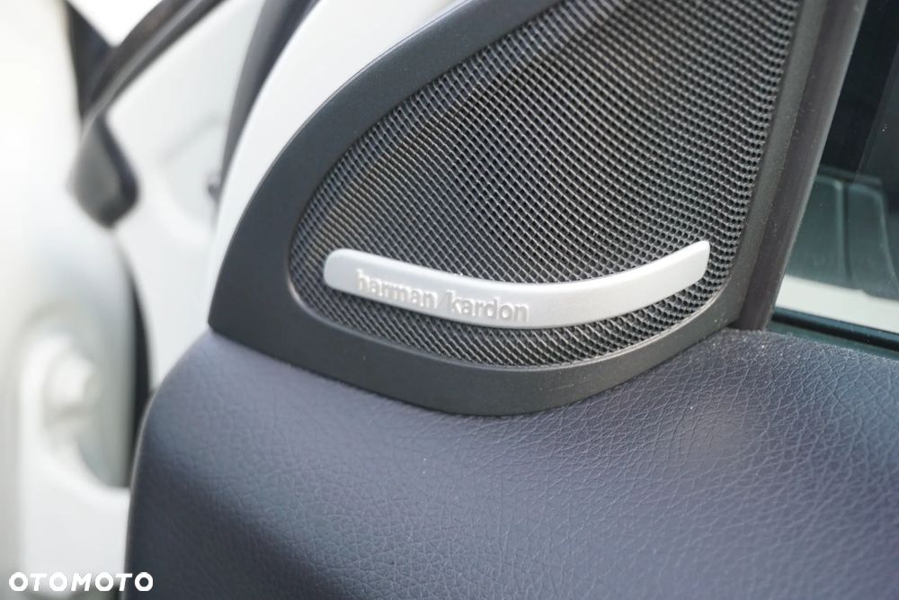 Mercedes-Benz GLA 250 4-Matic - 24