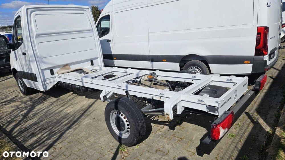 Mercedes-Benz Sprinter Sprinter - 4