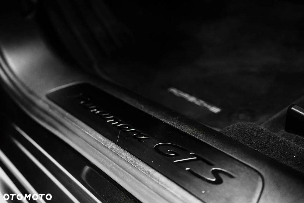 Porsche Panamera GTS - 13