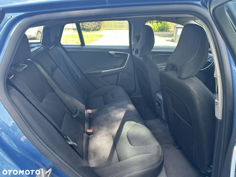 Volvo V60 - 18