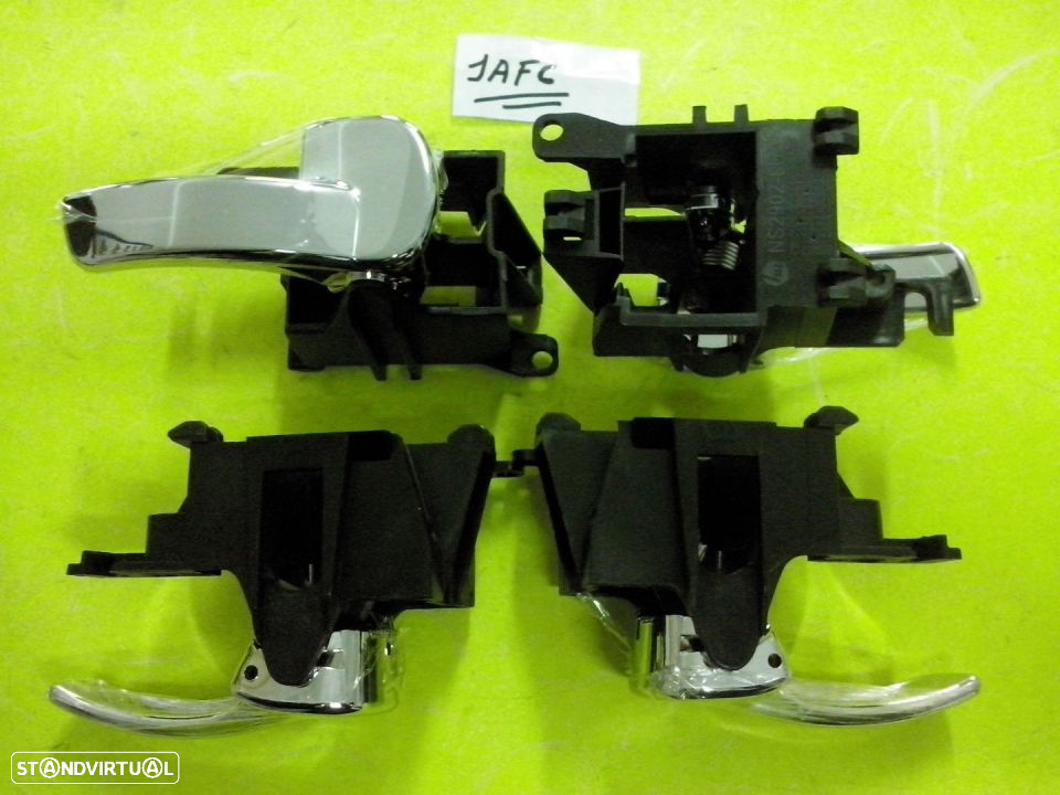Muleta / Puxadores de abrir portas cromados Nissan Qashqai NOVOS - 2
