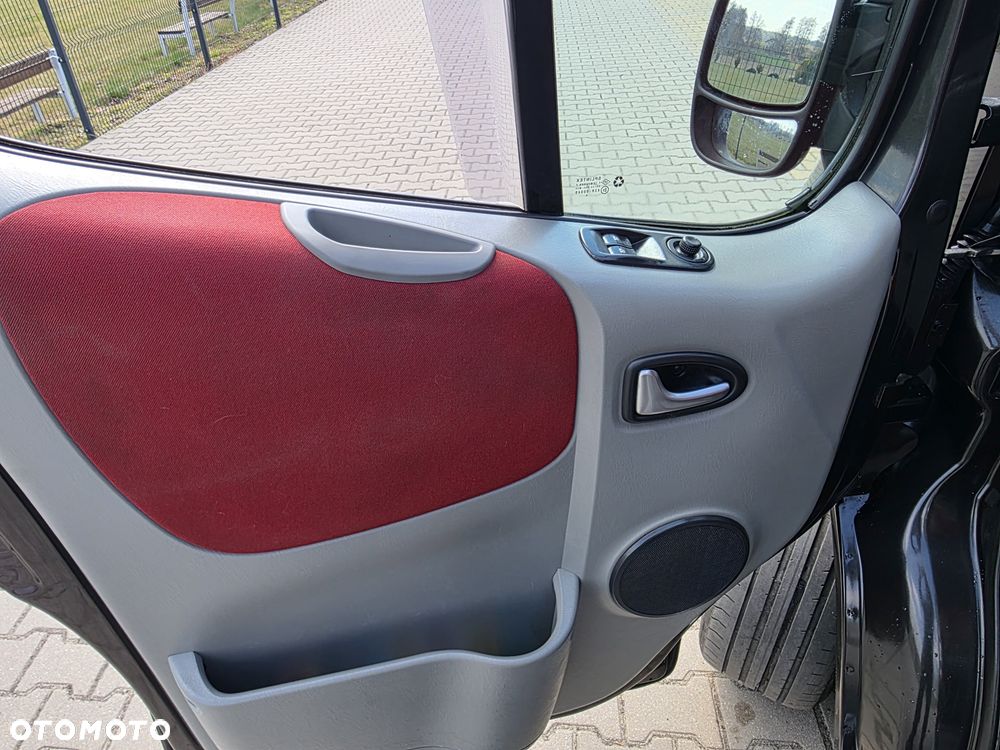 Opel Vivaro L1H1 Tour Cosmo - 28