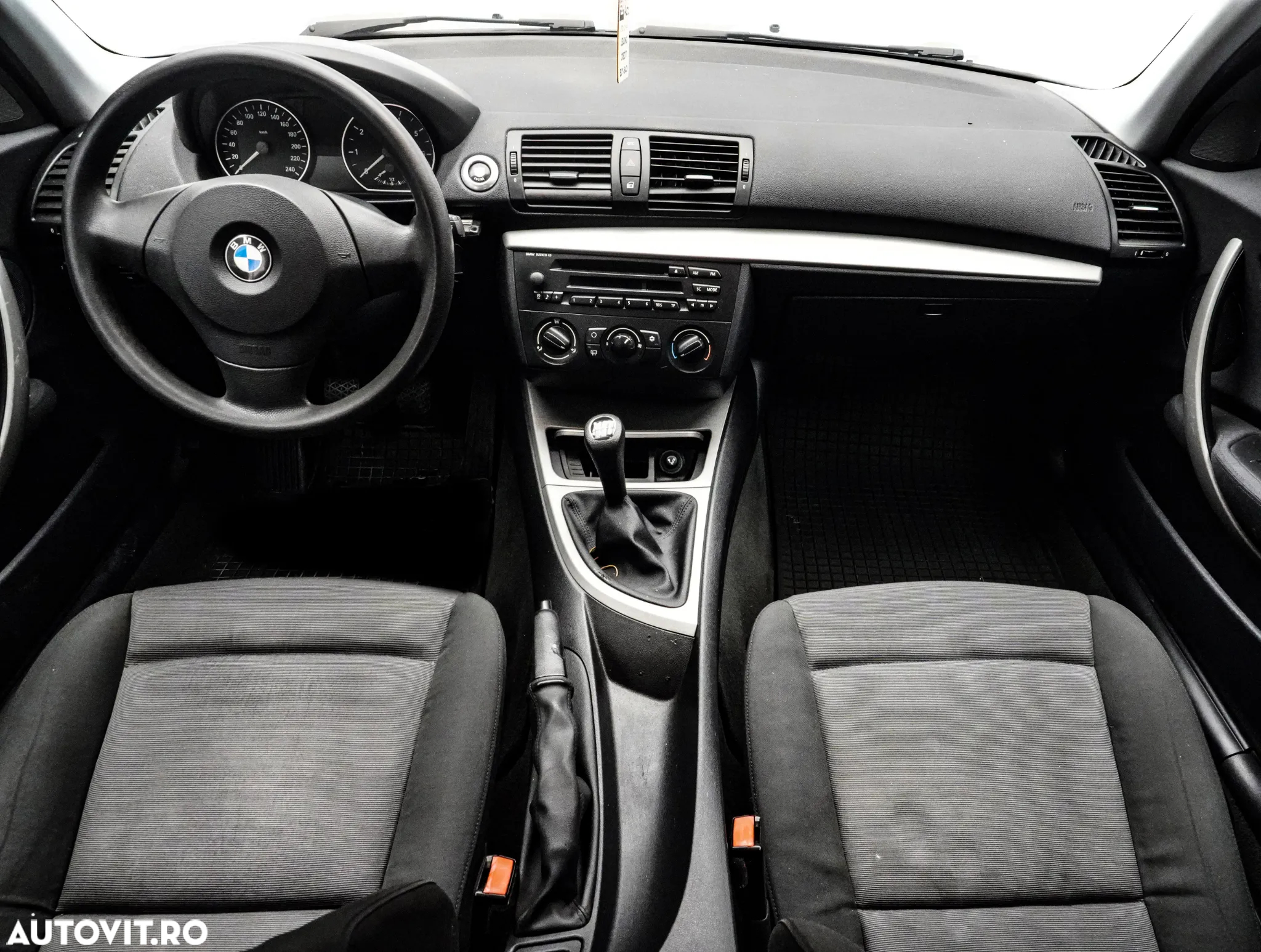 BMW Seria 1 116i - 7