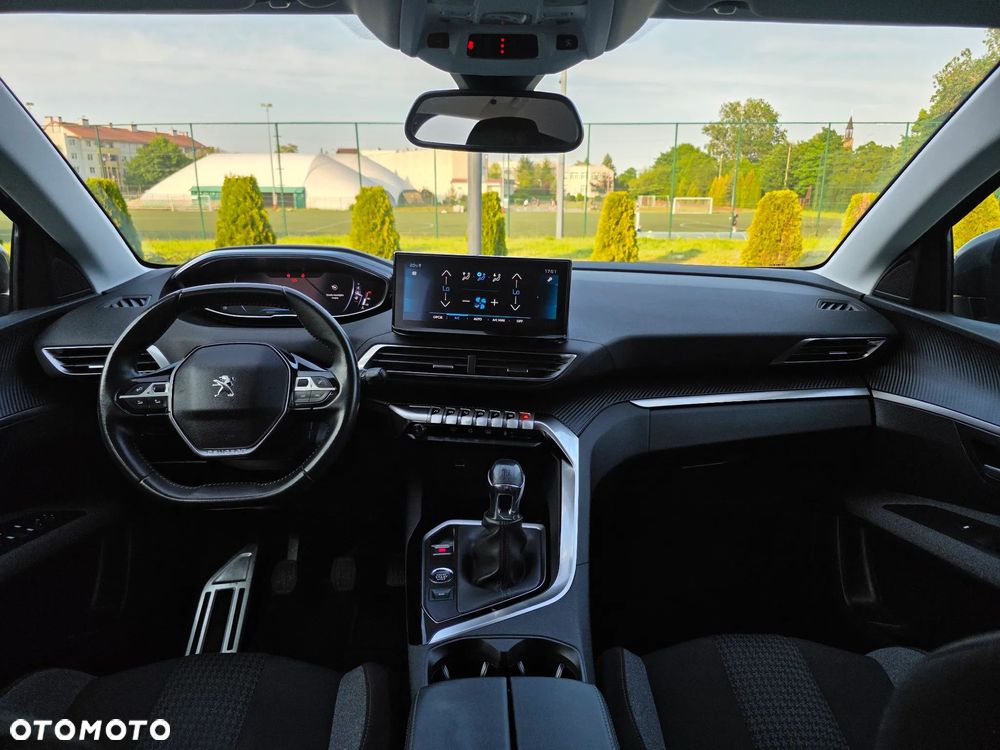 Peugeot 3008 1.5 BlueHDi Active S&S - 19