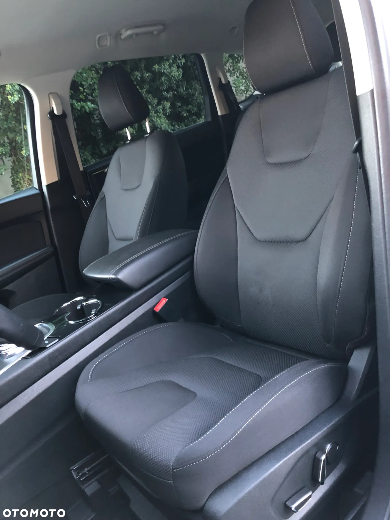 Ford S-Max - 8
