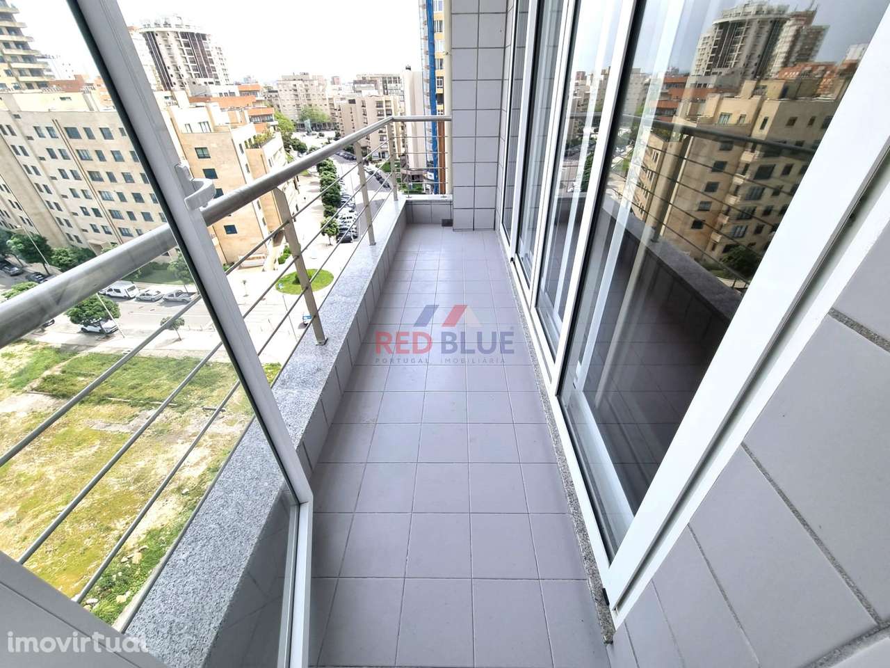 APARTAMENTO T3, VISTAS DE MAR, PÓVOA DE VARZIM - Grande imagem: 3/19