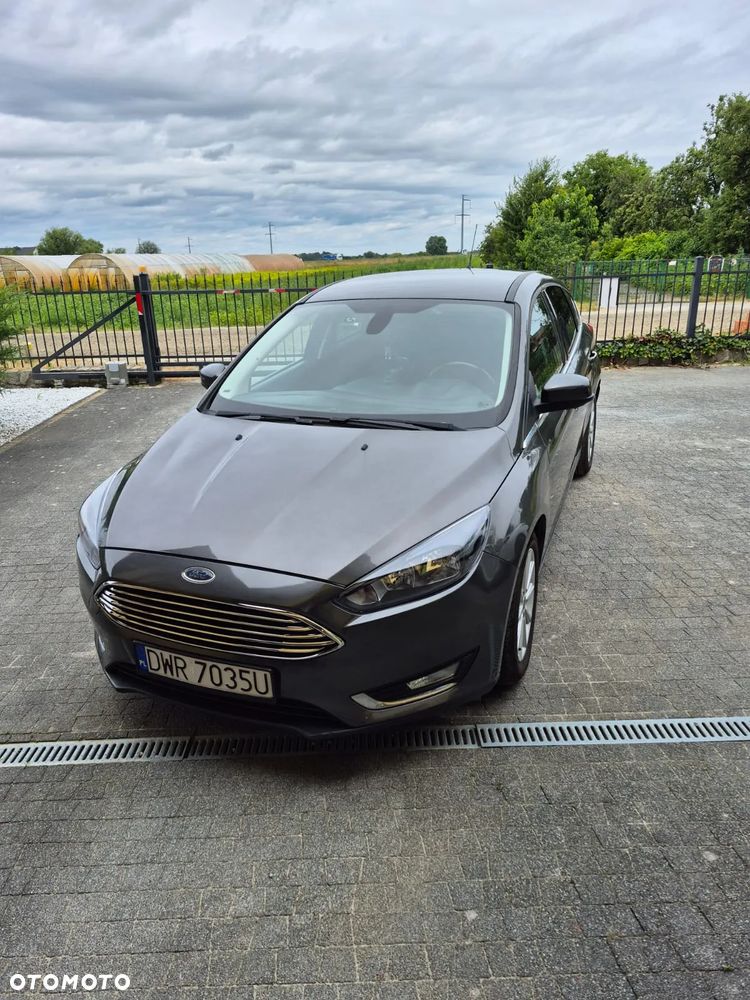 Ford Focus 1.0 EcoBoost Trend - 31