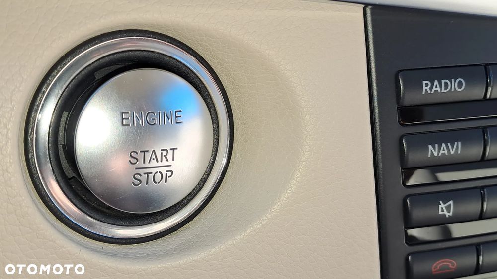 Mercedes-Benz Klasa E 250 Elegance - 27