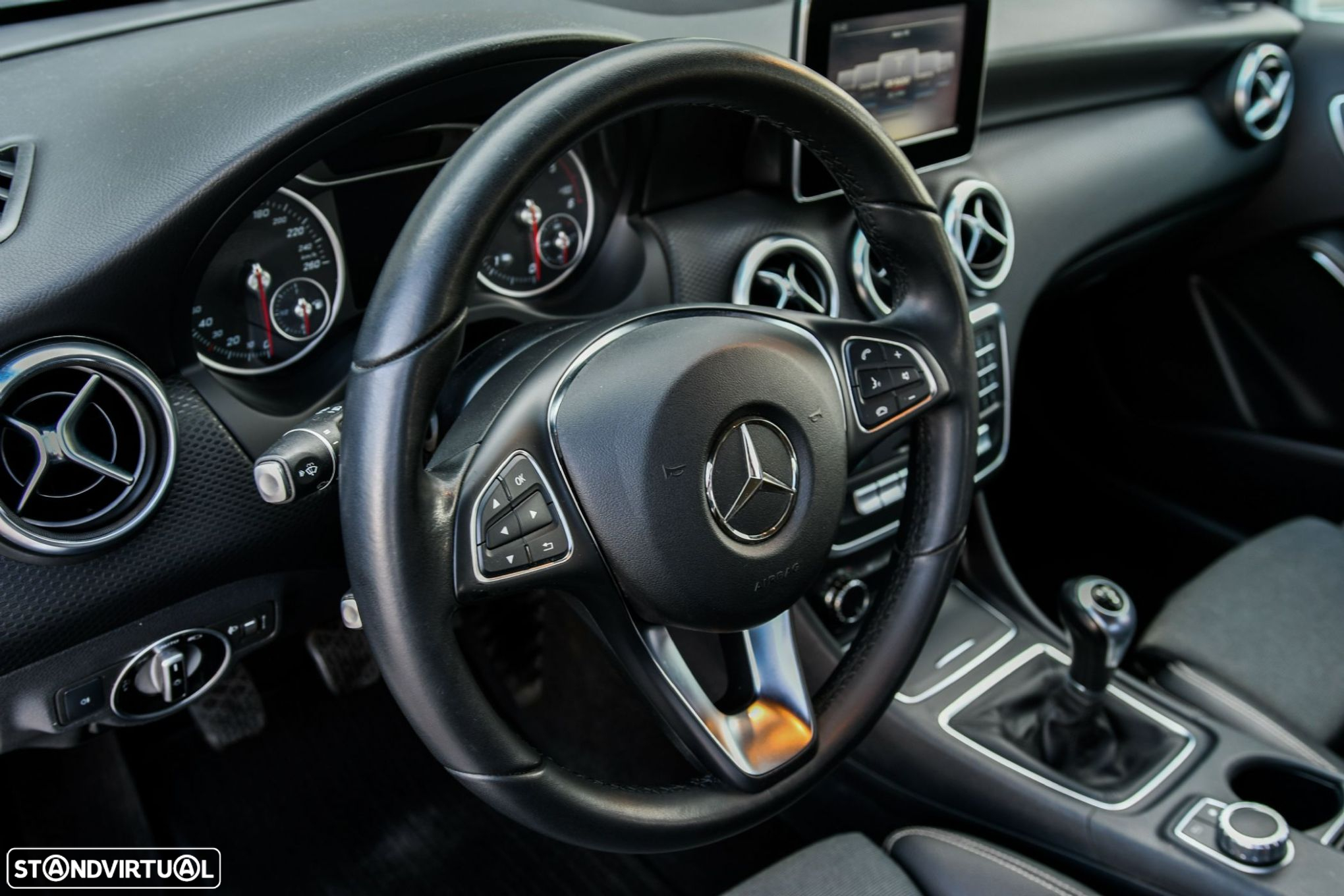 Mercedes-Benz A 180 d Style - 19