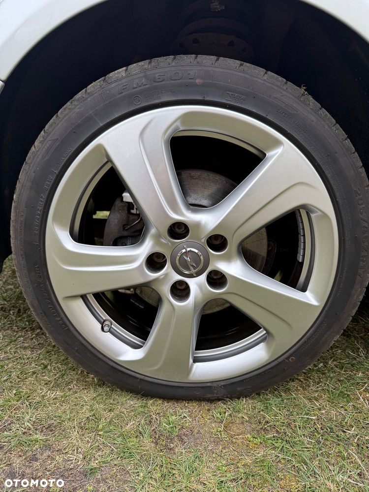 Opel Astra 1.7 CDTI ecoFLEX - 13