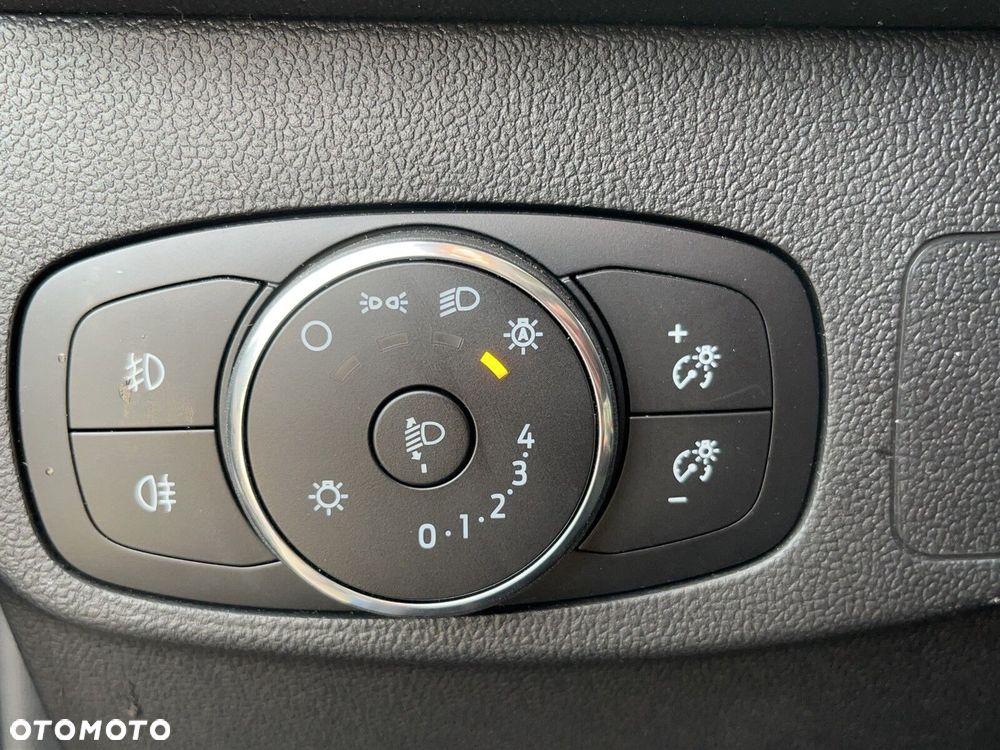 Ford Focus - 23