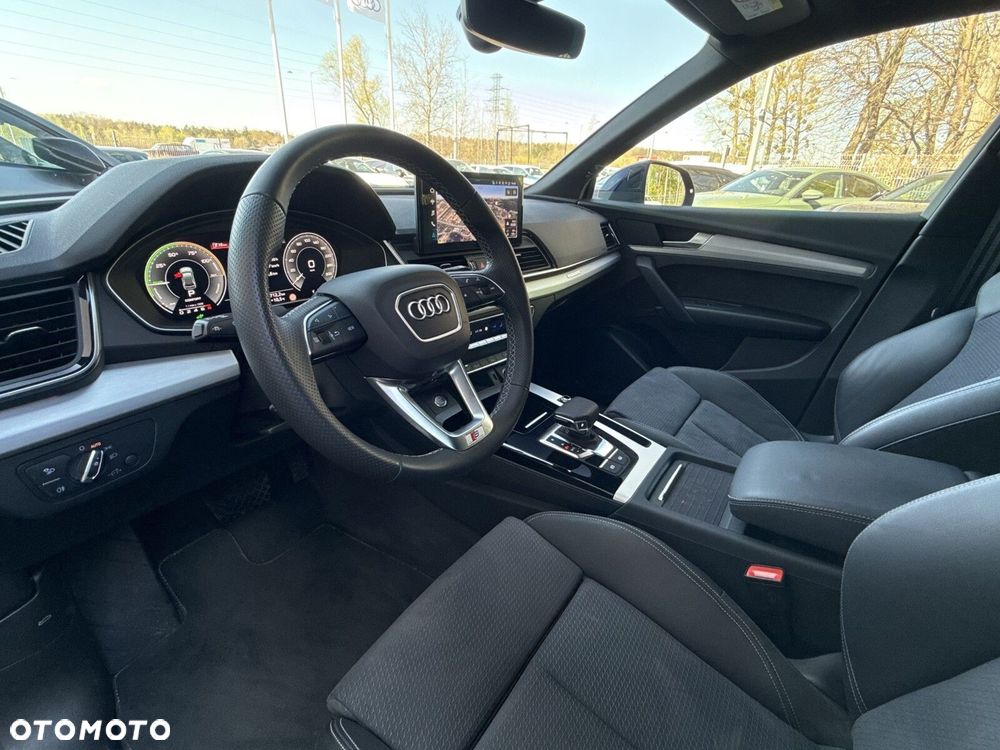 Audi Q5 Sportback - 16
