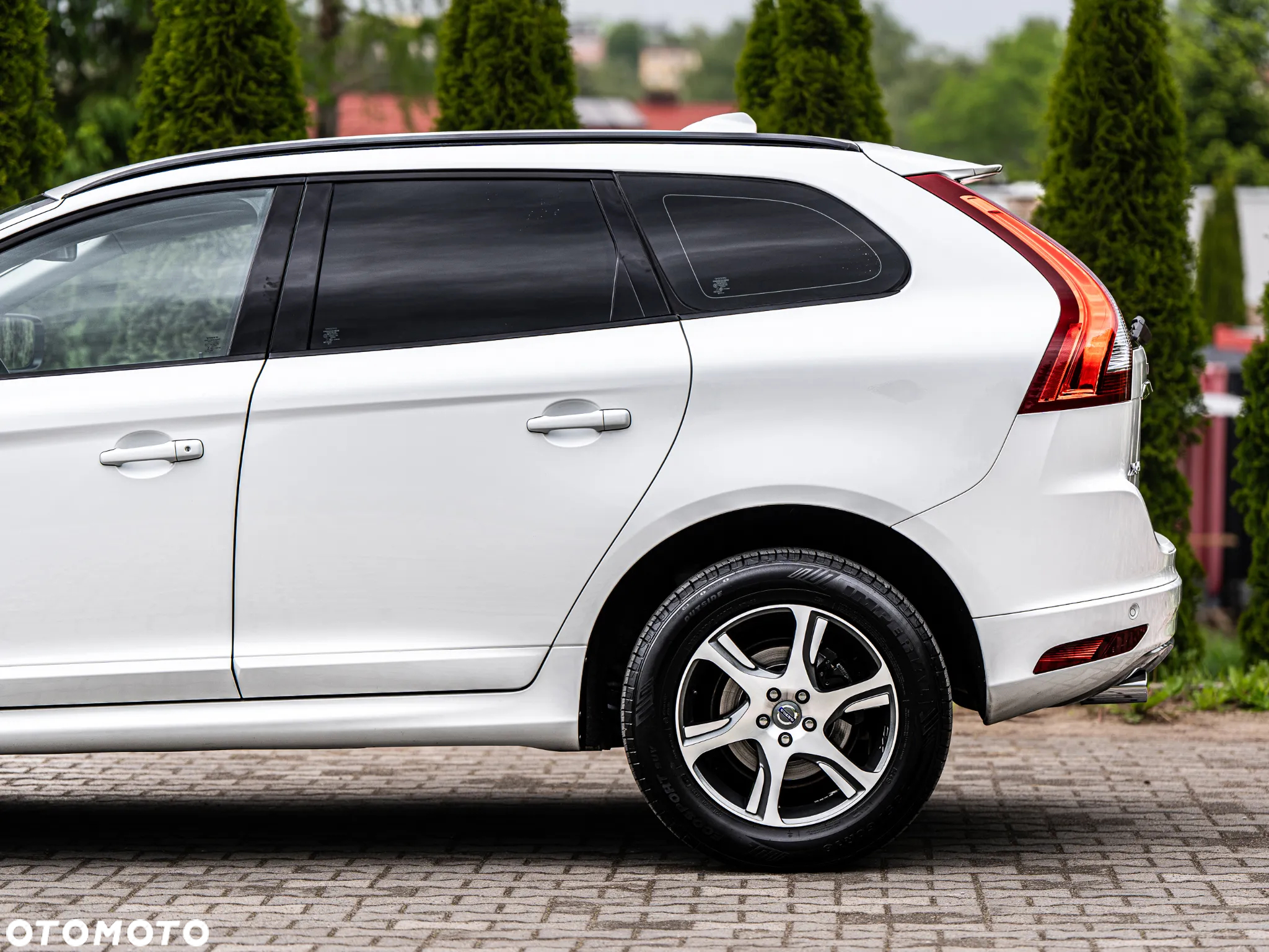 Volvo XC 60 D3 Momentum - 8