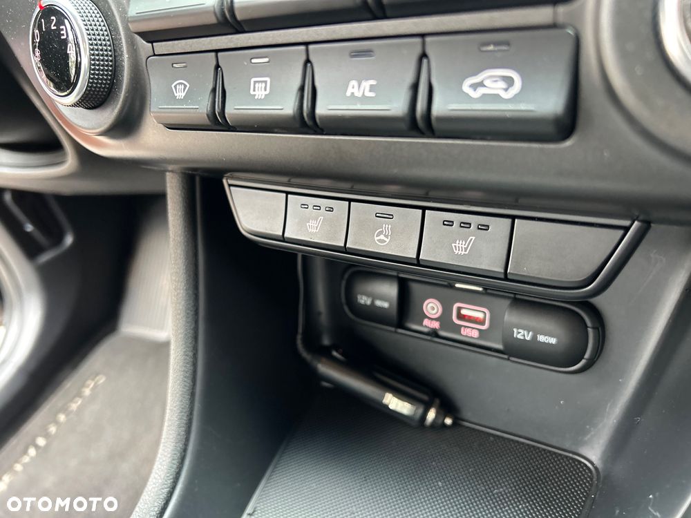 Kia Sportage 1.6 GDI 2WD Attract - 10