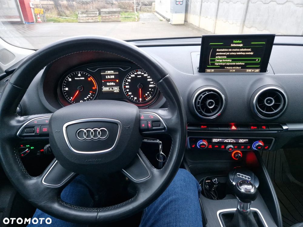 Audi A3 Sportback 1.6 TDI Attraction - 9