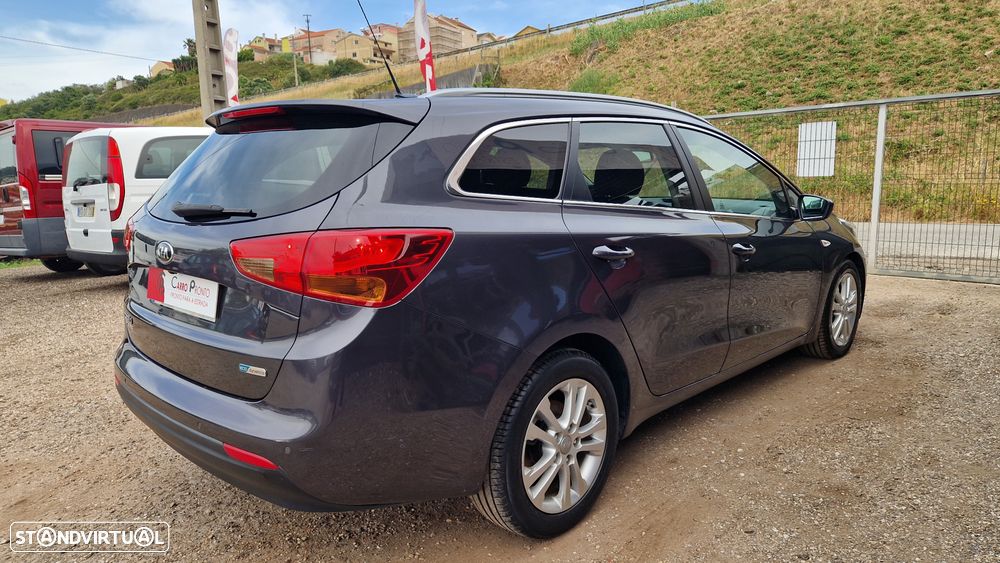 Kia Ceed SW 1.6 CRDi Prime - 8