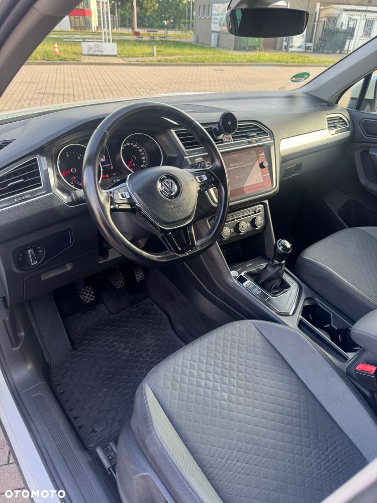 Volkswagen Tiguan 2.0 TDI BMT SCR Comfortline - 10