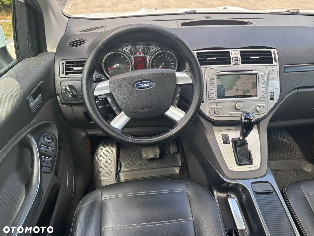 Ford Kuga 2.5 4x4 Titanium - 14