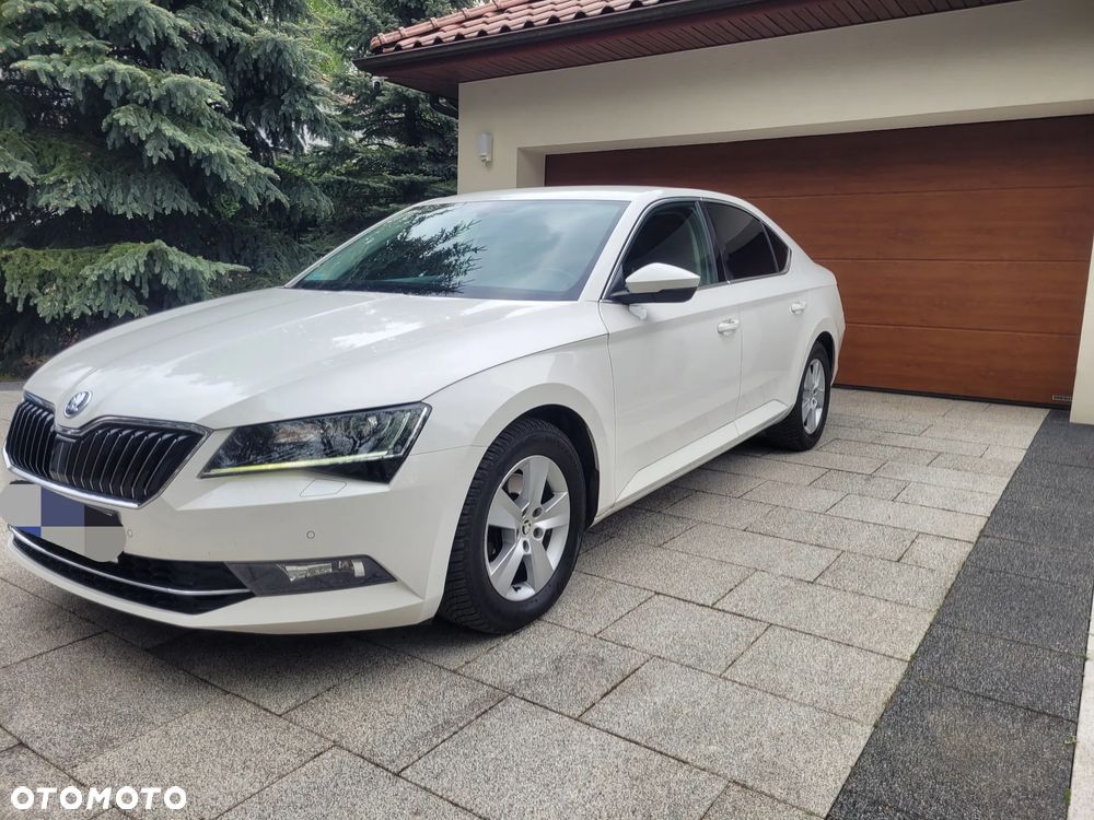 Skoda Superb 2.0 TDI Style - 3