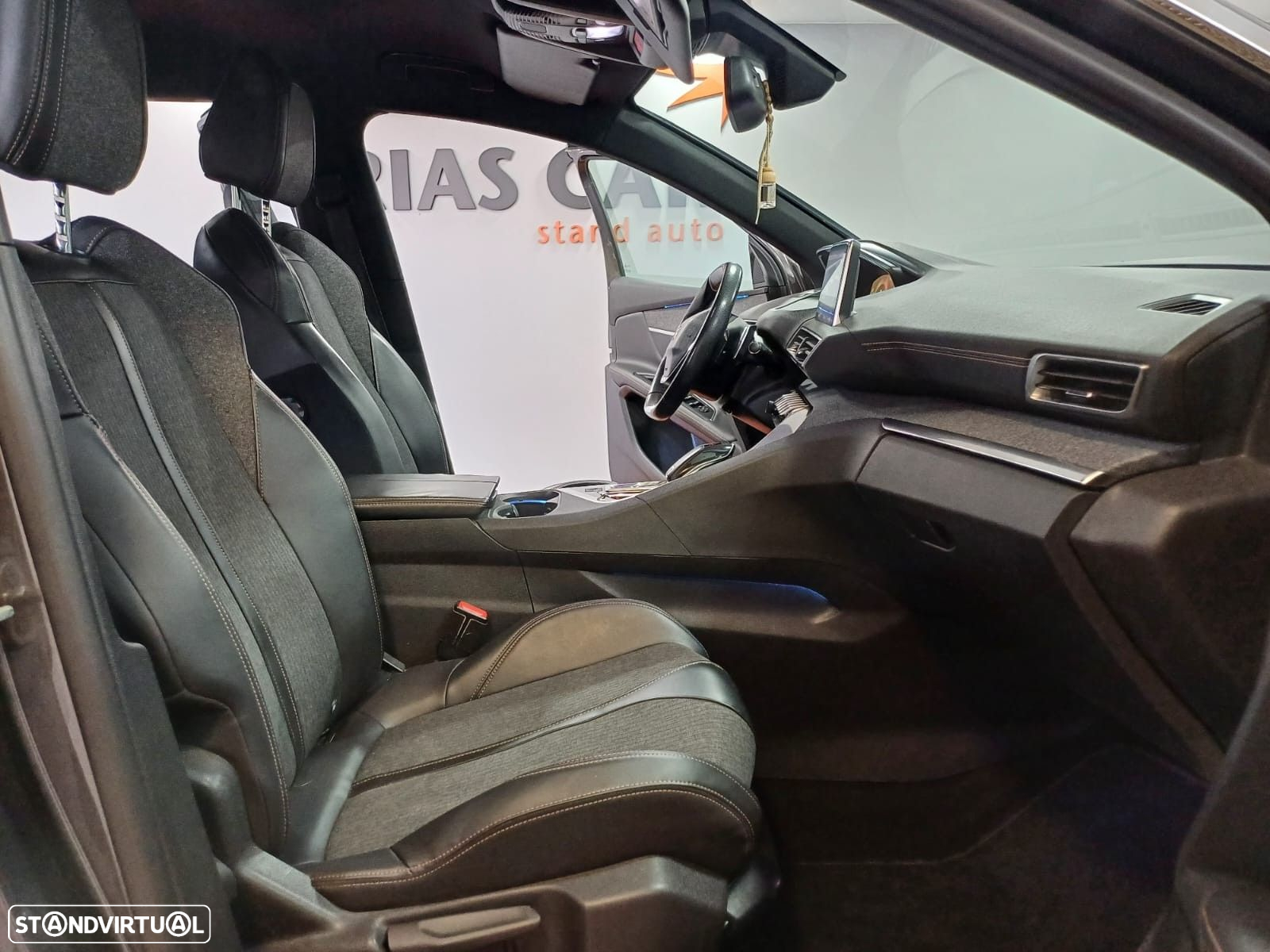 Peugeot 3008 1.6 BlueHDi GT Line EAT6 - 12