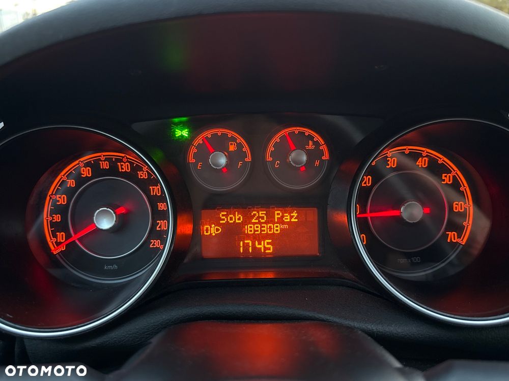 Fiat Punto Evo 1.4 8V Dynamic - 8